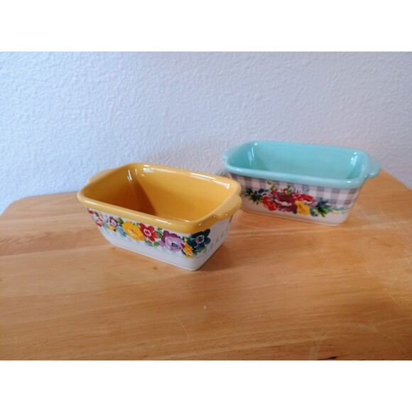 Pioneer Woman Other - The Pioneer Woman 6” Stoneware Mini Loaf Pans - Set of 2
